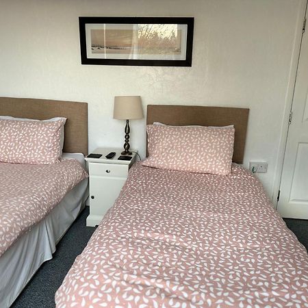 The Olivers Guest House Χέρεφορντ Εξωτερικό φωτογραφία