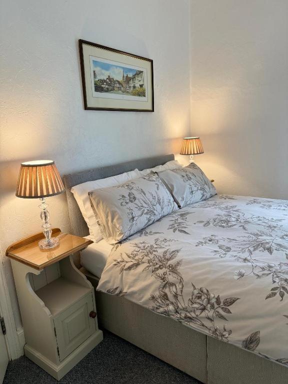 The Olivers Guest House Χέρεφορντ Εξωτερικό φωτογραφία