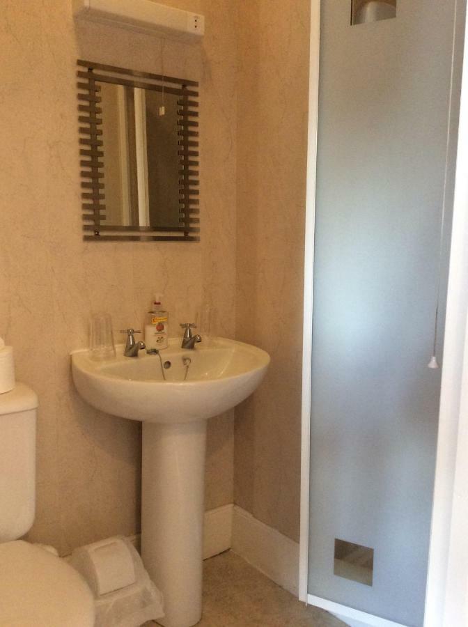 The Olivers Guest House Χέρεφορντ Εξωτερικό φωτογραφία
